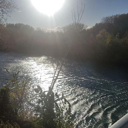 Gite Face A La Riviere -Proche Du Pont Du Gard- Montfrin Zewnętrze zdjęcie
